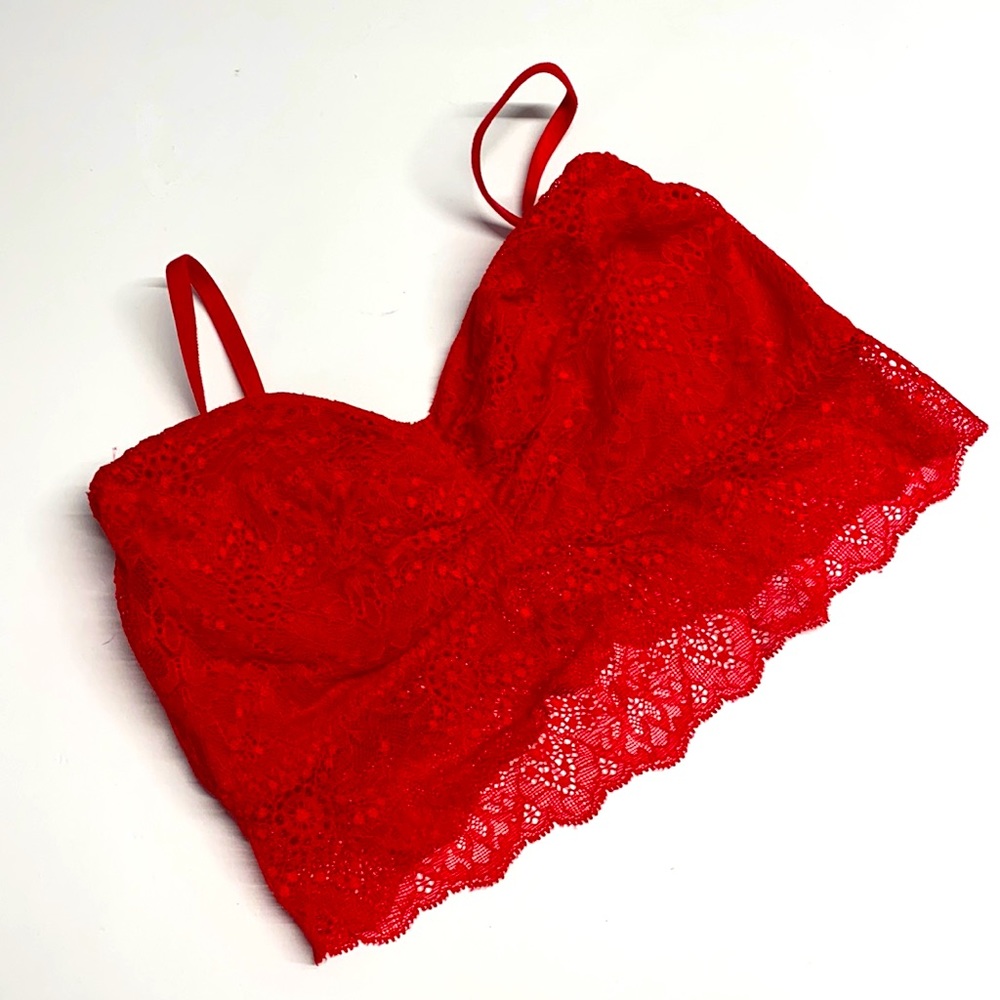 Red lace PINK Victoria’s Secret bralette!